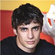 Atleta della nazionale Italiana di Parkour offre lezioni di acrobatica